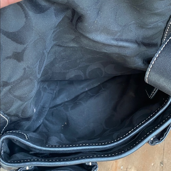 Vintage Coach Black Leather Soho Buckle Y2K Shoulder Bag No. 1446 - Picture 8 of 11